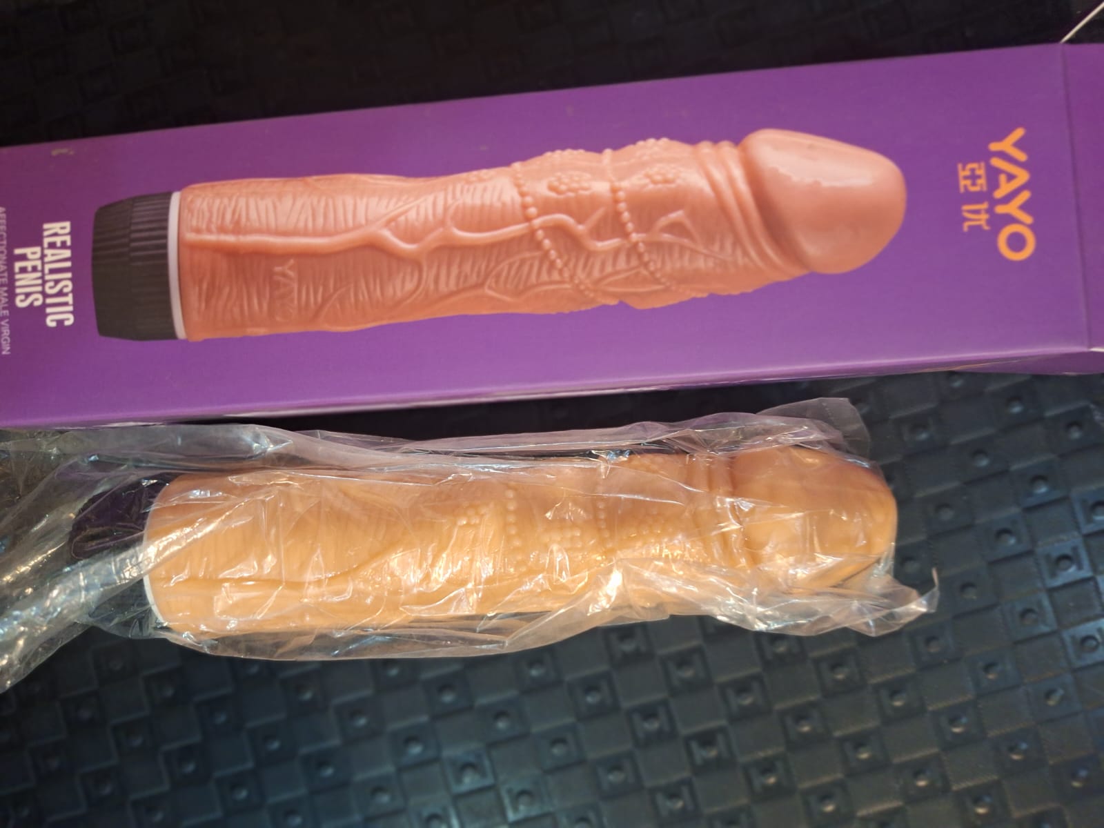 8 Inch Vibrating  Wireless Dildo For Women Pleasure